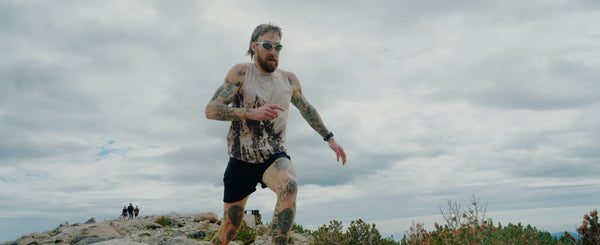 Fractel mens running singlets banner