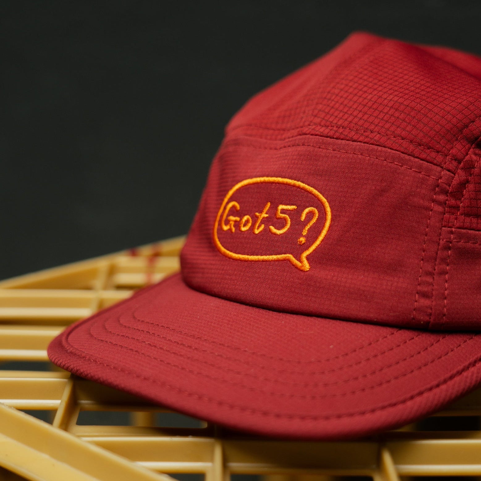 M-Series Running Cap in Red 