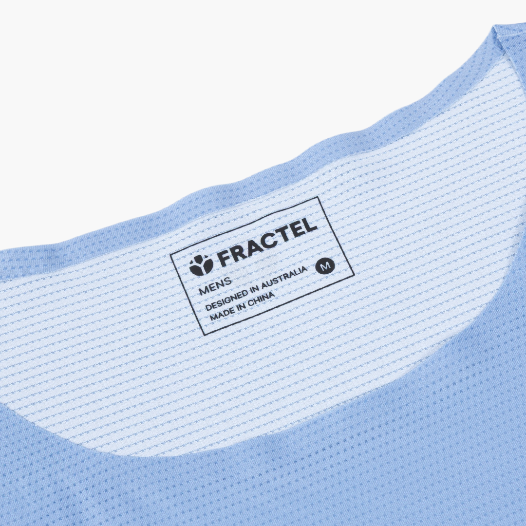 Men's V-MACAW Performance Singlet