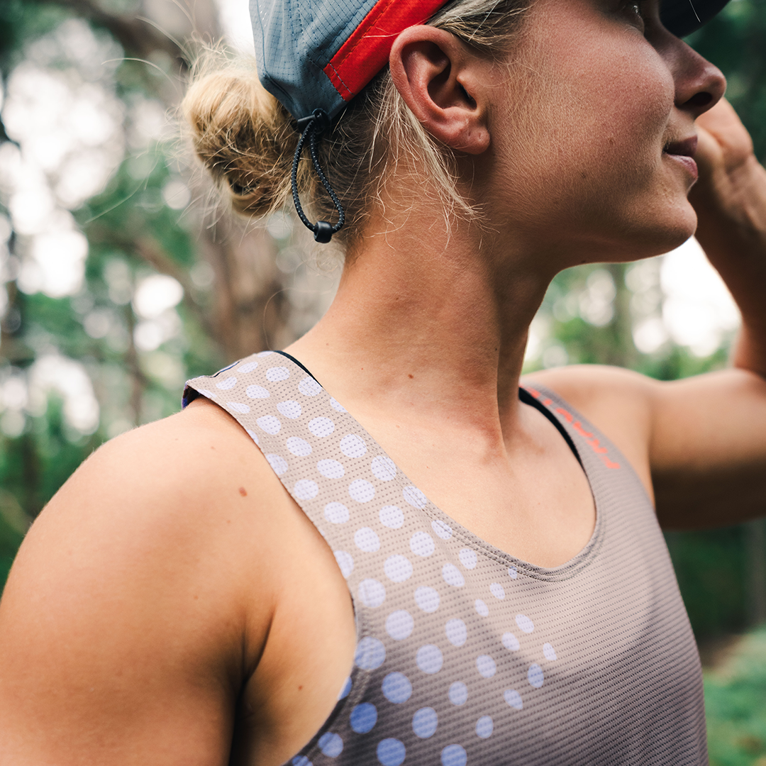 Women's V-ATTRACTOR STEELE Race Singlet